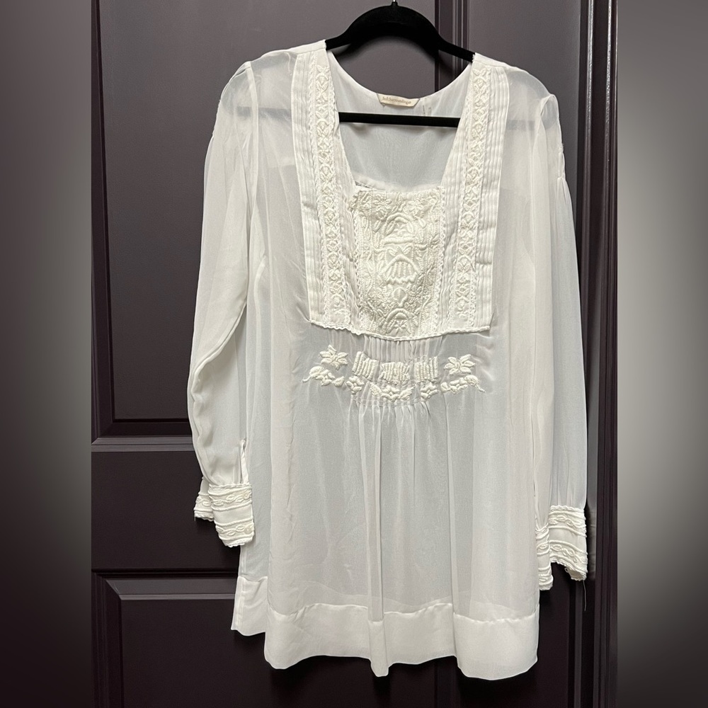 Soft Surroundings White Sheer Embroidered Blouse XL